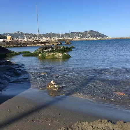 Casetta 49 *